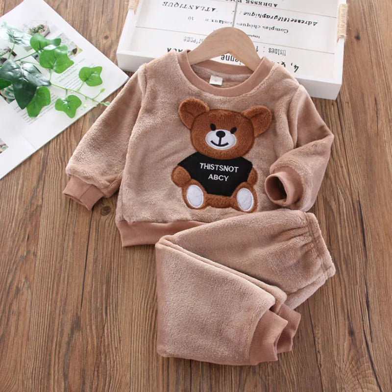 Novo Inverno Bebê Meninas Meninos Homewear Conjuntos Outono Moda Flanela Roupas de Lã Crianças Dos Desenhos Animados Urso Pijamas Crianças Pijamas
