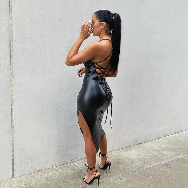 Mulheres Sexy Suspender Mid-length Bodycon Dress Moda Cor Sólida Bandagem de Couro Backless Skinny Split Dress Para Mujer Feminino
