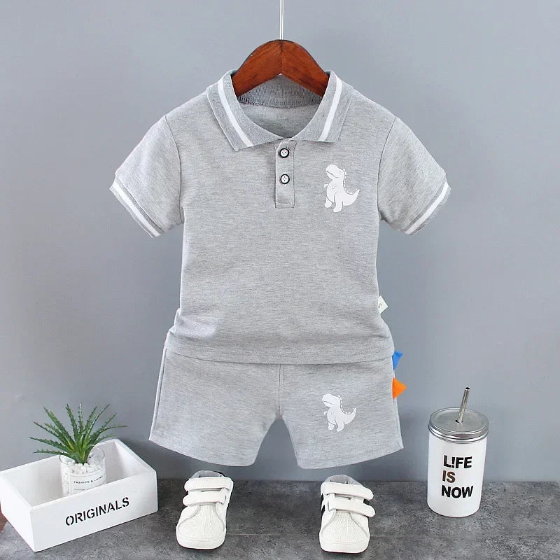 Verão Crianças Roupas Do Bebê Meninos Conjunto de Roupas Dinossauro Impresso Turn-down Collar T-Shirts Tops + Shorts 2PCS / Suit Conjuntos de Roupas Infantis