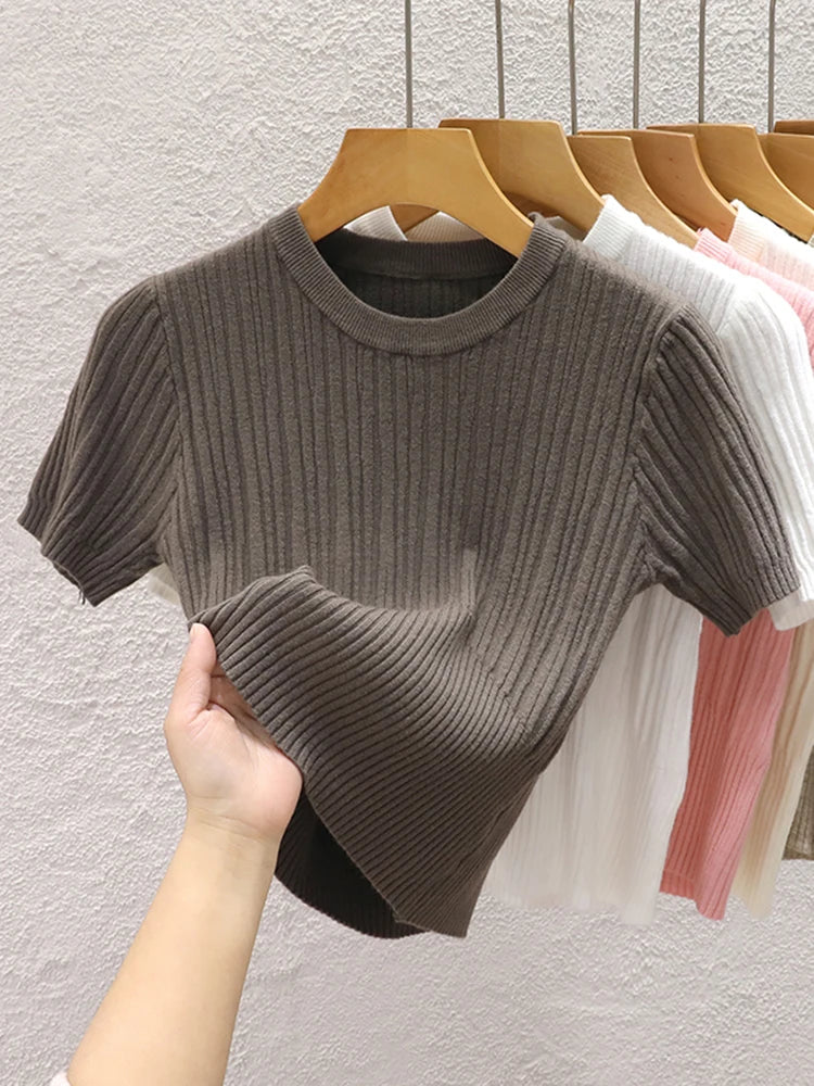 Camisetas de verão para mulheres Casual Feminino Coreano Malha Streetwear Tees Básico Sólido Jovem Cool Tops