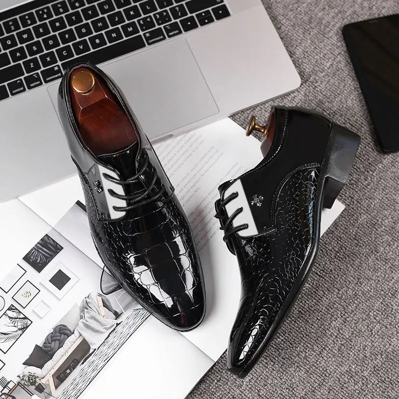 Sapatos de couro de negócios masculinos de luxo sapatos formais pretos plus size 38-49 sapato de casamento masculino com cadarço de tendência para homens primavera novo