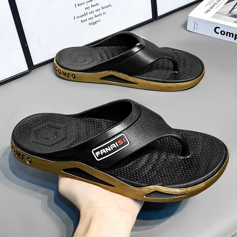 Chinelos Masculinos de Verão Esportes Moda ao Ar Livre e Tendência Sandálias de Praia Confortáveis Homens Sapatos Casuais Chinelos de Casa Sapatos para Casa