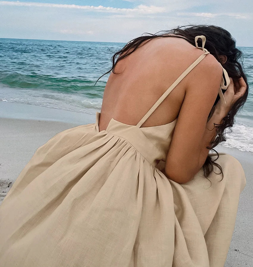 Vestido de cintura alta com suspensório respirável de algodão e linho Verão europeu e americano Novo estilo de férias saia longa para mulheres