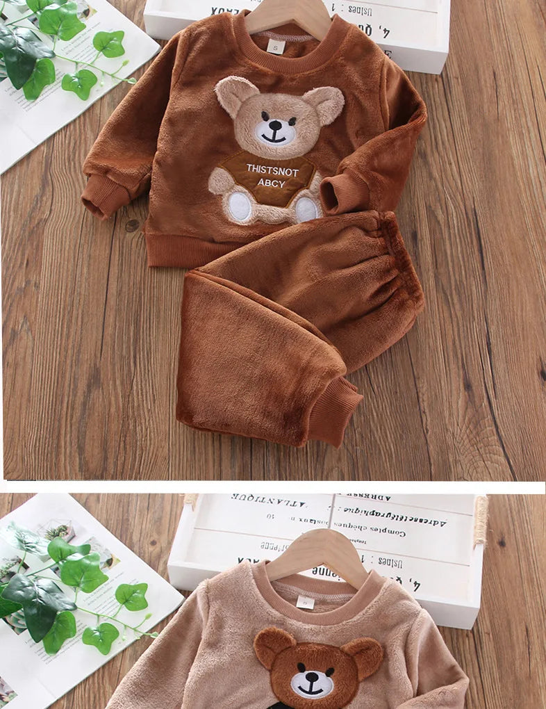 Novo Inverno Bebê Meninas Meninos Homewear Conjuntos Outono Moda Flanela Roupas de Lã Crianças Dos Desenhos Animados Urso Pijamas Crianças Pijamas
