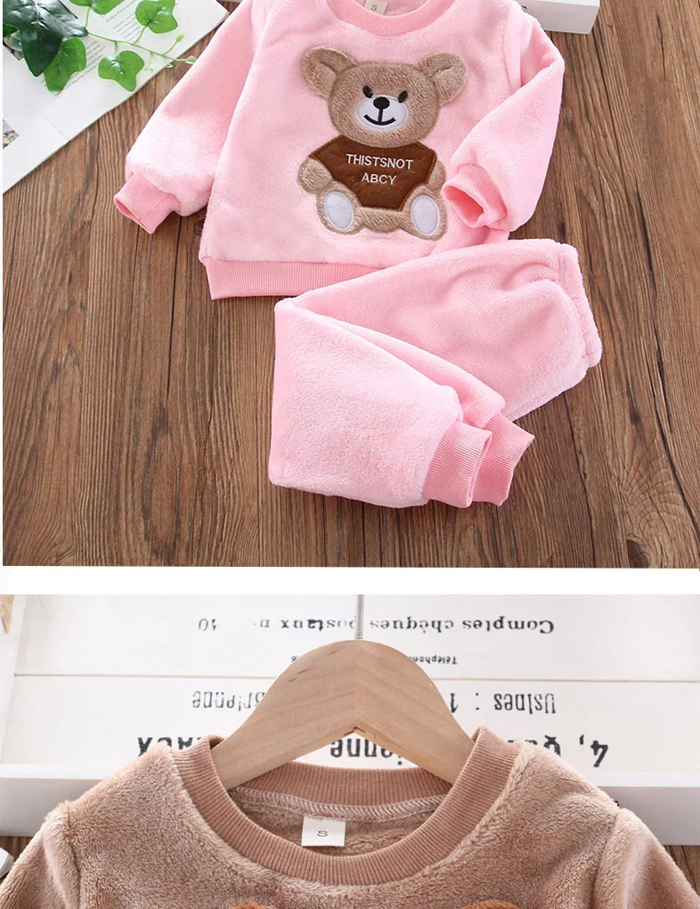 Novo Inverno Bebê Meninas Meninos Homewear Conjuntos Outono Moda Flanela Roupas de Lã Crianças Dos Desenhos Animados Urso Pijamas Crianças Pijamas