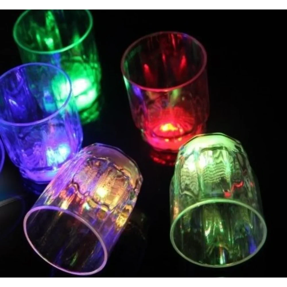Copos de Shot com Luz LED Flash Copos de Beber Brilham no para Festa Brilham no Escuro Copo de Cola Copo de Cerveja Espumante