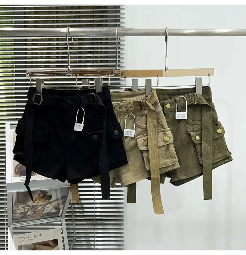 Shorts jeans de bolso grande para mulheres elásticas finas 2024 novas calças cargo curtas de cintura alta primavera/verão para meninas legais calças jeans quentes