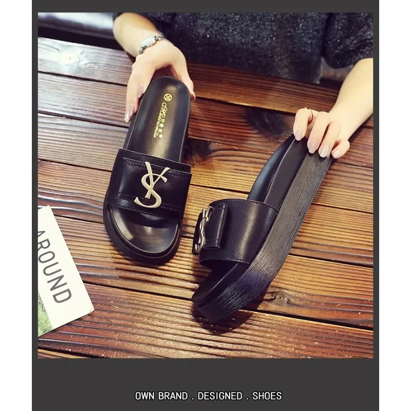 Chinelos Sapatos de Verão Mulheres Plataforma Design Slides Letras Da Moda Senhoras Sapatos Chinelo Casual Fora Antiderrapante Chinelos Sandálias