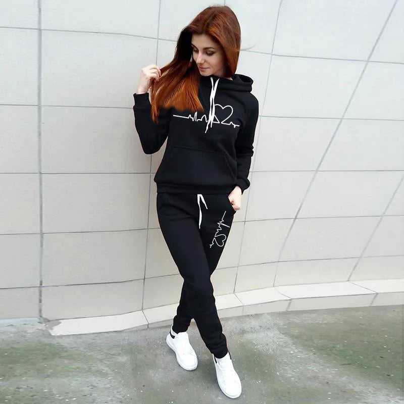 Outono e inverno moda feminina europeu e americano amor impresso velo esportes conjunto para mulheres