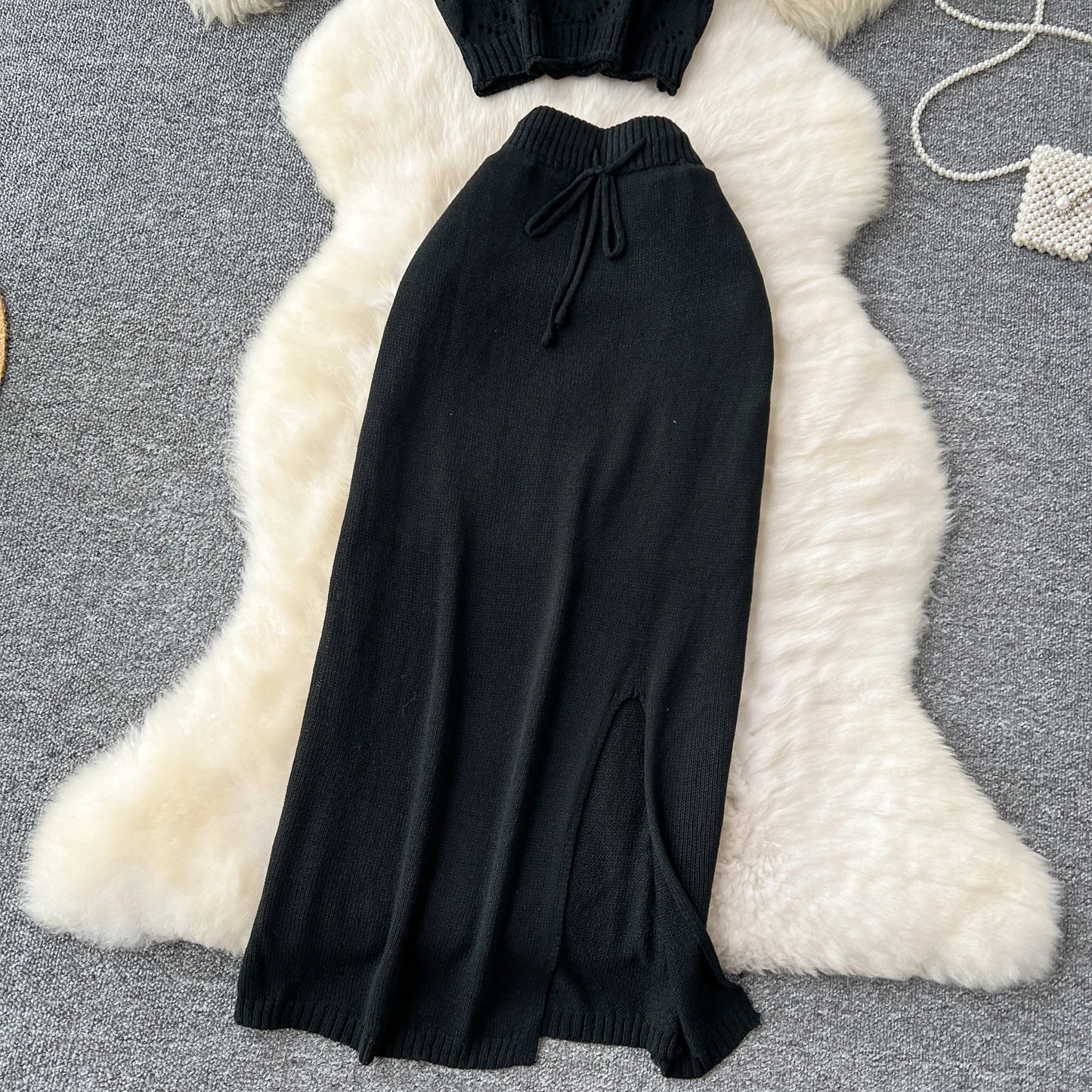 SINGREINY Verão Suave Malha 2 pcs Conjuntos Mulheres Halter Sem Mangas Camis + Bodycon Split Saia Com Cordão Oco Out Ternos De Férias
