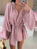Elegante Plissado Vestido Curto Mulheres Solto Lace Up Manga Longa Flare V Neck Vestidos Feminino 2025 Primavera Oco Out Praia Robe Senhora