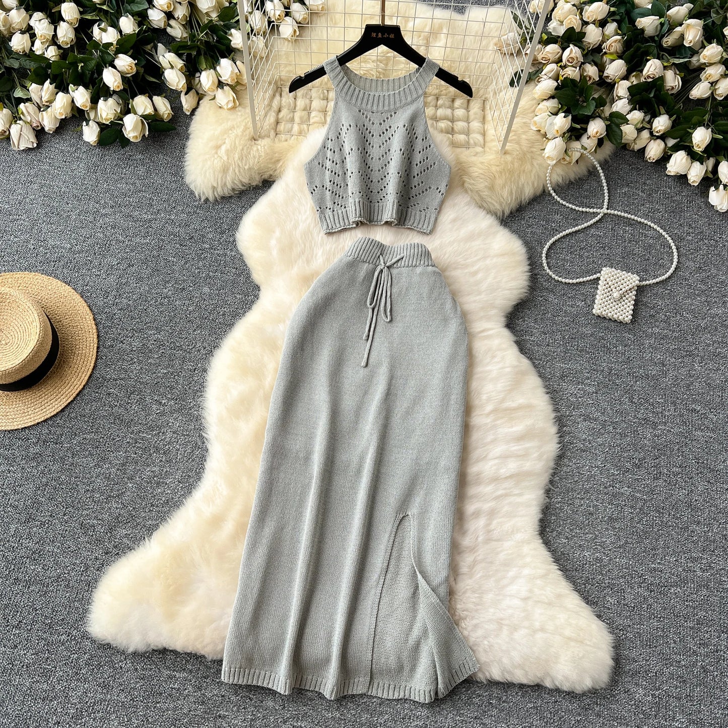 SINGREINY Verão Suave Malha 2 pcs Conjuntos Mulheres Halter Sem Mangas Camis + Bodycon Split Saia Com Cordão Oco Out Ternos De Férias