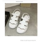 Sandálias de fundo plano para mulheres verão sudeste da Ásia chinelos de plataforma de salto grosso para uso ao ar livre com uma alça confortável material de PVC