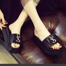Chinelos Sapatos de Verão Mulheres Plataforma Design Slides Letras Da Moda Senhoras Sapatos Chinelo Casual Fora Antiderrapante Chinelos Sandálias