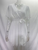 Vestidos de festa casuais de verão Sexy com decote em V Alça cruzada Mini saia com babados Hem Vestido de chiffon Moda feminina feminina Vestido branco preto