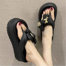 Chinelos 2025 Novos Chinelos Femininos Sandálias Rasteiras Sandálias Verão Fofo Casa Passeio Interior Antiderrapante Sandálias de Uso Externo Festa Feminina Eva Mulheres Todo o Ano Casual