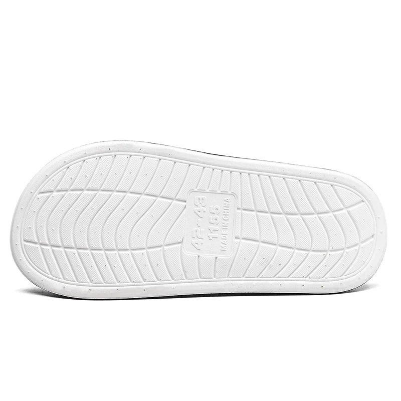 Chinelos Masculinos de Verão Esportes Moda ao Ar Livre e Tendência Sandálias de Praia Confortáveis Homens Sapatos Casuais Chinelos de Casa Sapatos para Casa