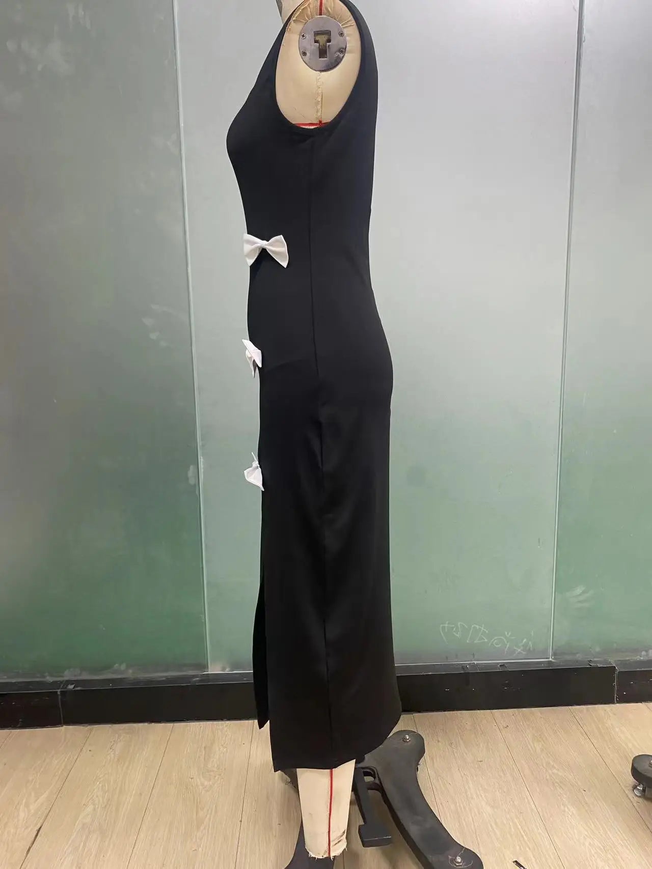Roupas Femininas 2025 Primavera e Verão Temperamento Slim Fit Vestido Bow Vest Saia