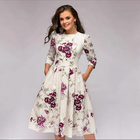 Novo estilo europeu de roupas femininas sete-oitavo manga impresso A linha de babados vestido em estoque várias cores opções de tamanho
