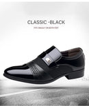 Oxford Sapatos Masculinos de Luxo Laca Sapato de Casamento Apontado Dedo Do Pé Sapatos de Vestido para Homens Clássicos Homens de Negócios Sapatos de Couro Tamanho Grande 38-48