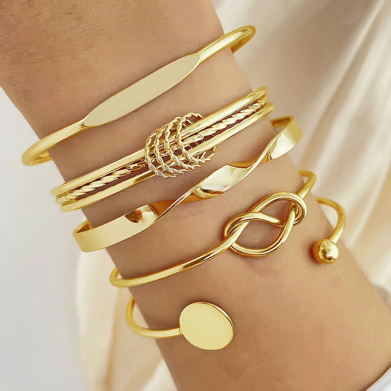 IPARAM Punk Moda Multicamadas Pulseiras para Feminino Elegante Delicado Torção Espumante Pulseiras Ajustáveis Jóias Casais Presentes