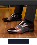Oxford Sapatos Masculinos de Luxo Laca Sapato de Casamento Apontado Dedo Do Pé Sapatos de Vestido para Homens Clássicos Homens de Negócios Sapatos de Couro Tamanho Grande 38-48