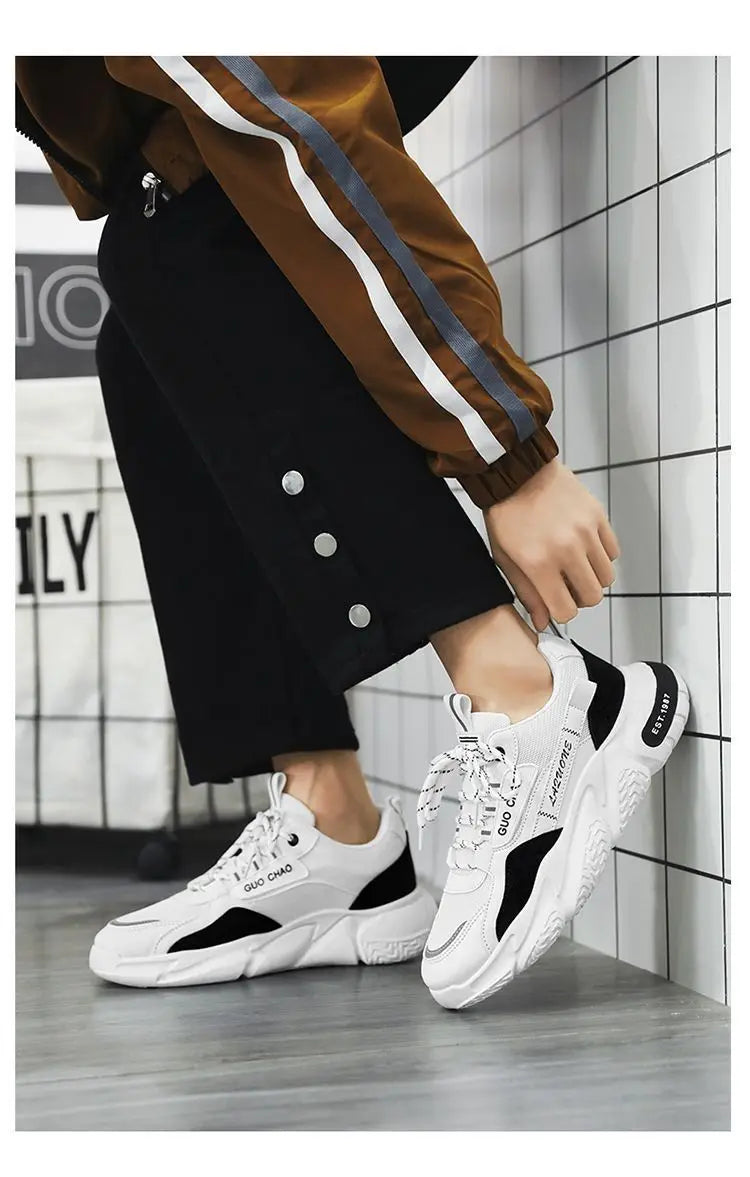 Sapatos masculinos novos tênis masculinos respiráveis de malha de verão quente sapatos casuais com sola grossa marca de orgasmo