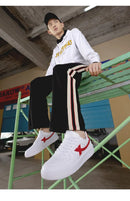 Xtep Homens Sapatos de Skate Antiderrapante Casual Branco Casal Tênis de Skate Masculino Feminino Sapatos de Marca de Luxo 881219319851