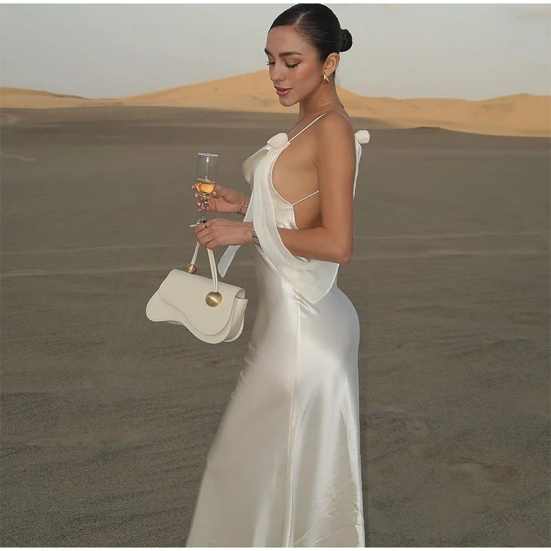 Sexy fita branca de seda cetim estilingue vestido para as mulheres elegante swing colarinho backless vestidos longos 2025 mulheres novo praia férias robe