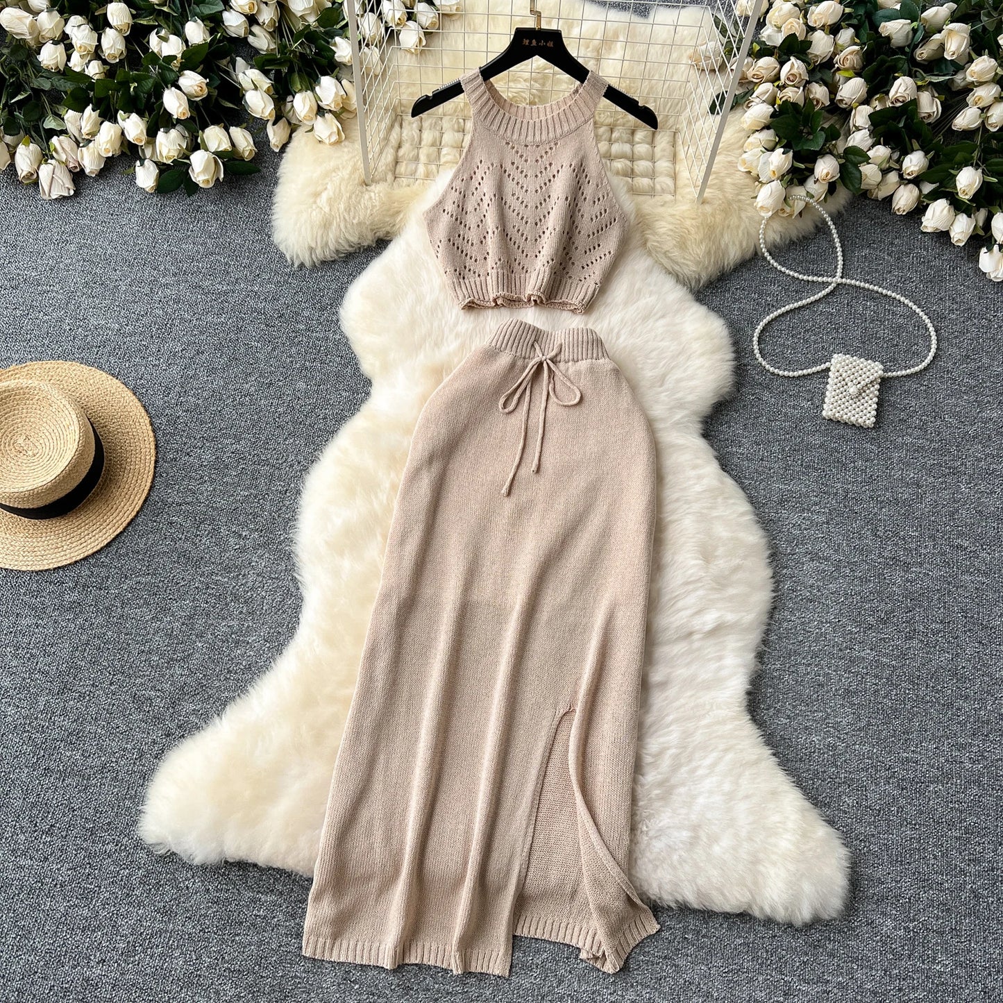 SINGREINY Verão Suave Malha 2 pcs Conjuntos Mulheres Halter Sem Mangas Camis + Bodycon Split Saia Com Cordão Oco Out Ternos De Férias
