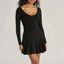 Vestidos femininos Mia Muse para todas as estações Namoro francês Cor sólida Bainha de alface Manga comprida Decote redondo Mini vestido de festa com babados