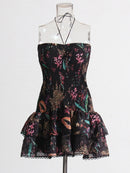 TWOTWINSTYLE Cut Out Bainha em camadas Vestido Sexy Para Mulheres Sem Alças Sem Mangas Fora Do Ombro Cintura Alta Mini Vestidos Roupas Femininas