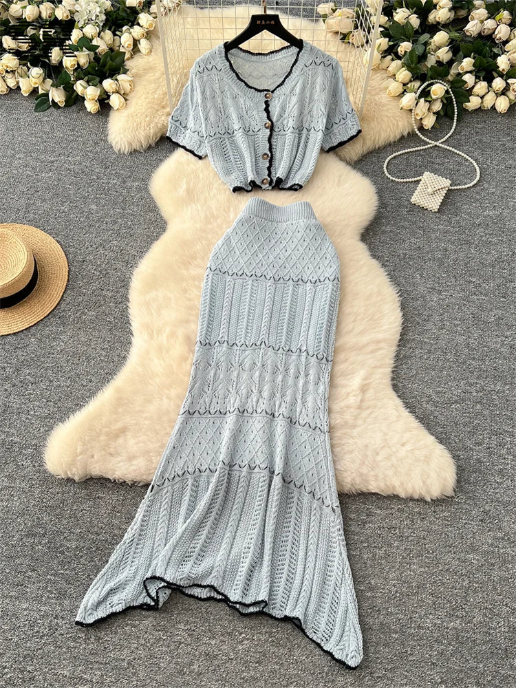 SINGREINY Verão Suave Ternos de Tricô Mulheres Botão Design Manga Curta O Pescoço Tops + Bodycon Saia Gancho Flor Oco 2pcs Set