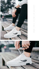 Homens brancos Calçados Esportivos Moda Homens Sapatos Casuais Homem de Couro Flats Conforto Resistente Tênis Casuais Masculinos Zapatillas De Hombre