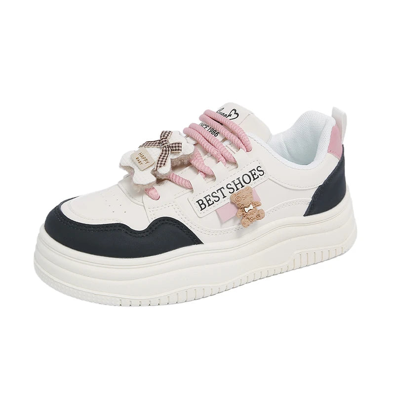 Entre na moda com nossa coleção exclusiva de calçados femininos! Encontre a combinação perfeita de estilo e conforto hoje