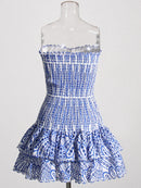 TWOTWINSTYLE Cut Out Bainha em camadas Vestido Sexy Para Mulheres Sem Alças Sem Mangas Fora Do Ombro Cintura Alta Mini Vestidos Roupas Femininas