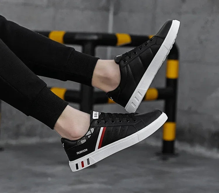 Sapatos Masculinos Baixos Tênis Masculinos de Luxo Primavera Outono 2024 Sapatos Esportivos Ao Ar Livre para Homens Moda Sapato Vulcanizado Tênis Para Homem