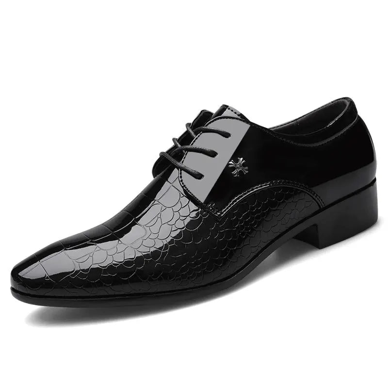 Sapatos de couro de negócios masculinos de luxo sapatos formais pretos plus size 38-49 sapato de casamento masculino com cadarço de tendência para homens primavera novo