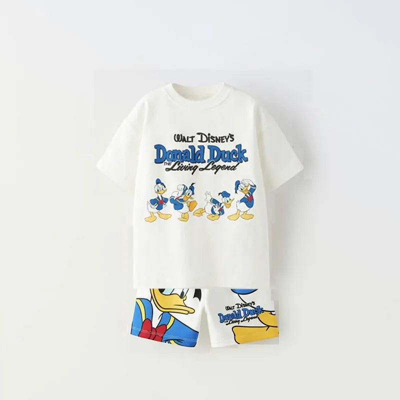 2025 Conjunto de roupas de verão Disney para crianças Conjunto de roupas infantis Roupas esportivas para camiseta de manga curta Suiit Kid Boy Outfit Wear