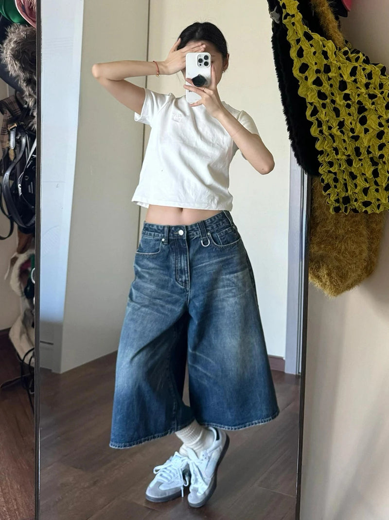 2024 Vintage Wash Whiskers Denim Shorts Mulheres Cintura Baixa Desgastado Desfiado Perna Larga Jeans Baggy Jorts Roupas Casuais de Verão