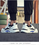 Homens Verão Malha Respirável Esportes Tênis de Corrida Na Moda Versátil Casual Anti-Odor Sapatos de Velho Sapatos da Moda Tênis Casuais