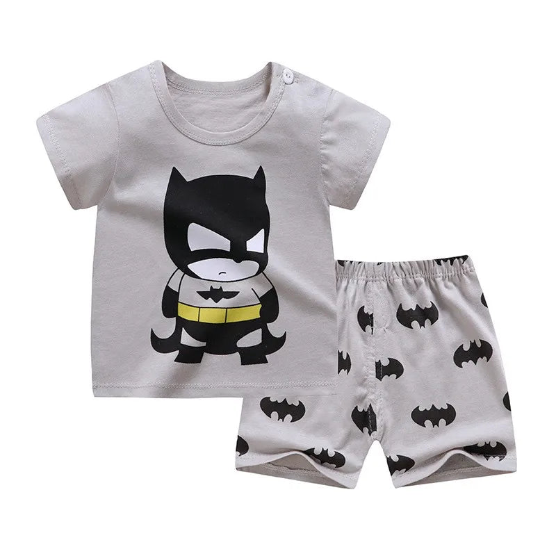 Conjuntos de roupas infantis Meninos Cartoon Print Tshirt Simples Moda Tees Shorts Novos Tops Bonitos Fatos de Treino Crianças Manga Curta Tops Shorts