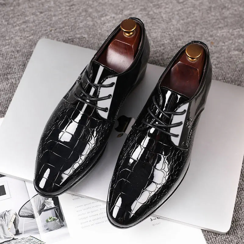Sapatos de couro de negócios masculinos de luxo sapatos formais pretos plus size 38-49 sapato de casamento masculino com cadarço de tendência para homens primavera novo