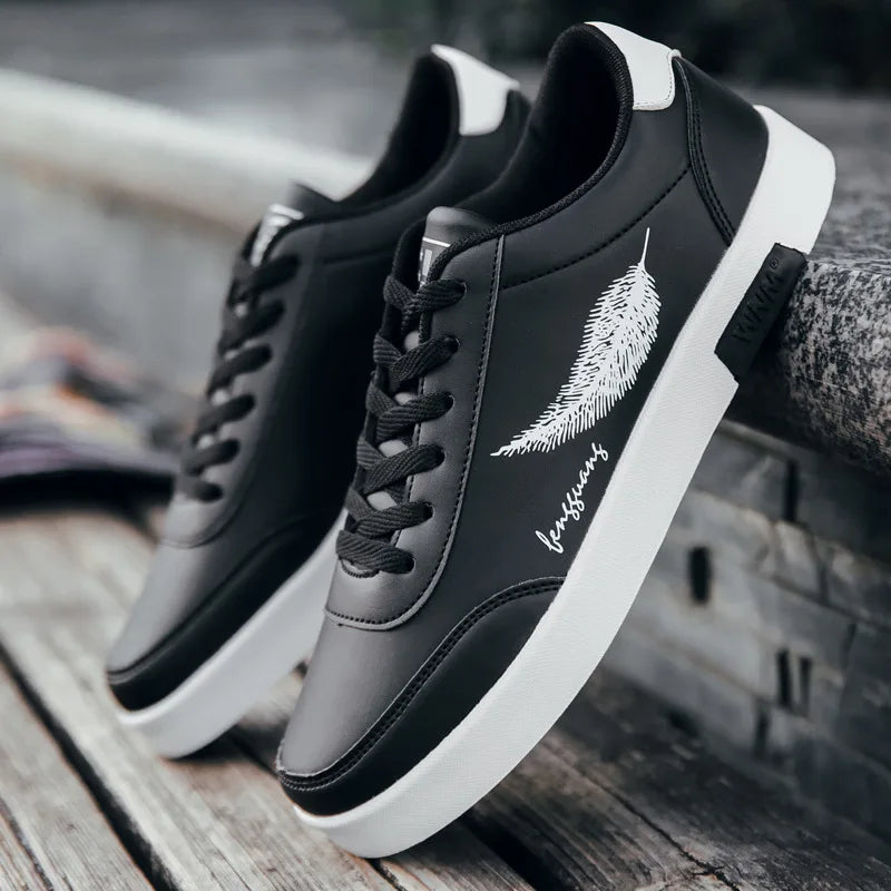 Homens brancos Calçados Esportivos Moda Homens Sapatos Casuais Homem de Couro Flats Conforto Resistente Tênis Casuais Masculinos Zapatillas De Hombre