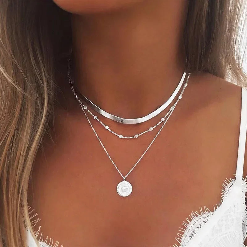 925 Sterling Silver Colar redondo de três camadas Simples Cobra Cadeia Charme Bola Cadeia Festa Presente de Casamento Jóias Requintadas Femininas