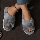 Moda Cross Strap Fur Slippers Mulheres Indoor Light Warm Plush Home Slippers Mulher Faux Fur Flat Heel Casal Slides Plus Size 43