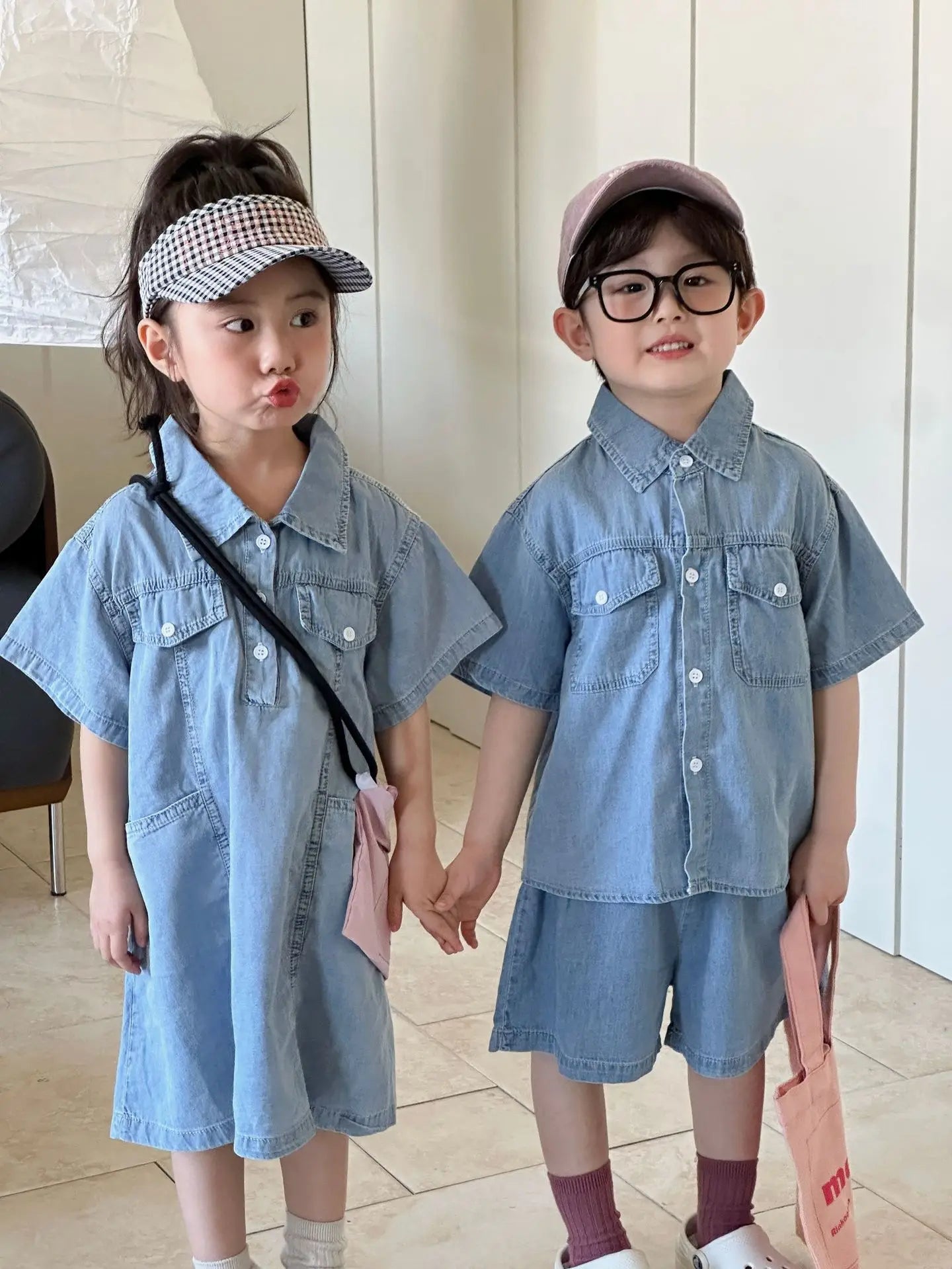 Roupas infantis 2025 verão novo terno jeans para menino ou vestido de menina casual roupas para irmão e irmã