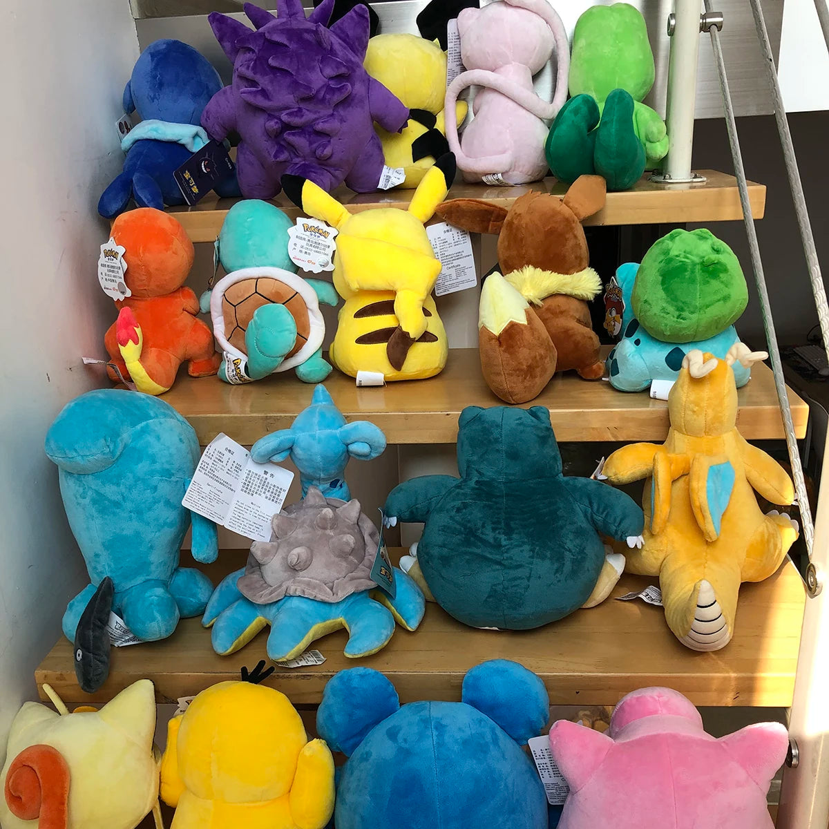Pokemon Brinquedo de Pelúcia de Alta Qualidade Com Etiqueta Anime Cartoon Pikachu Charmander Squirtle Bulbasaur Boneca de Pelúcia Presente Para Crianças Crianças