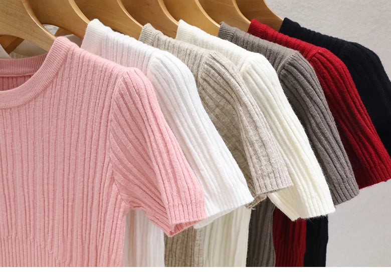 Camisetas de verão para mulheres Casual Feminino Coreano Malha Streetwear Tees Básico Sólido Jovem Cool Tops