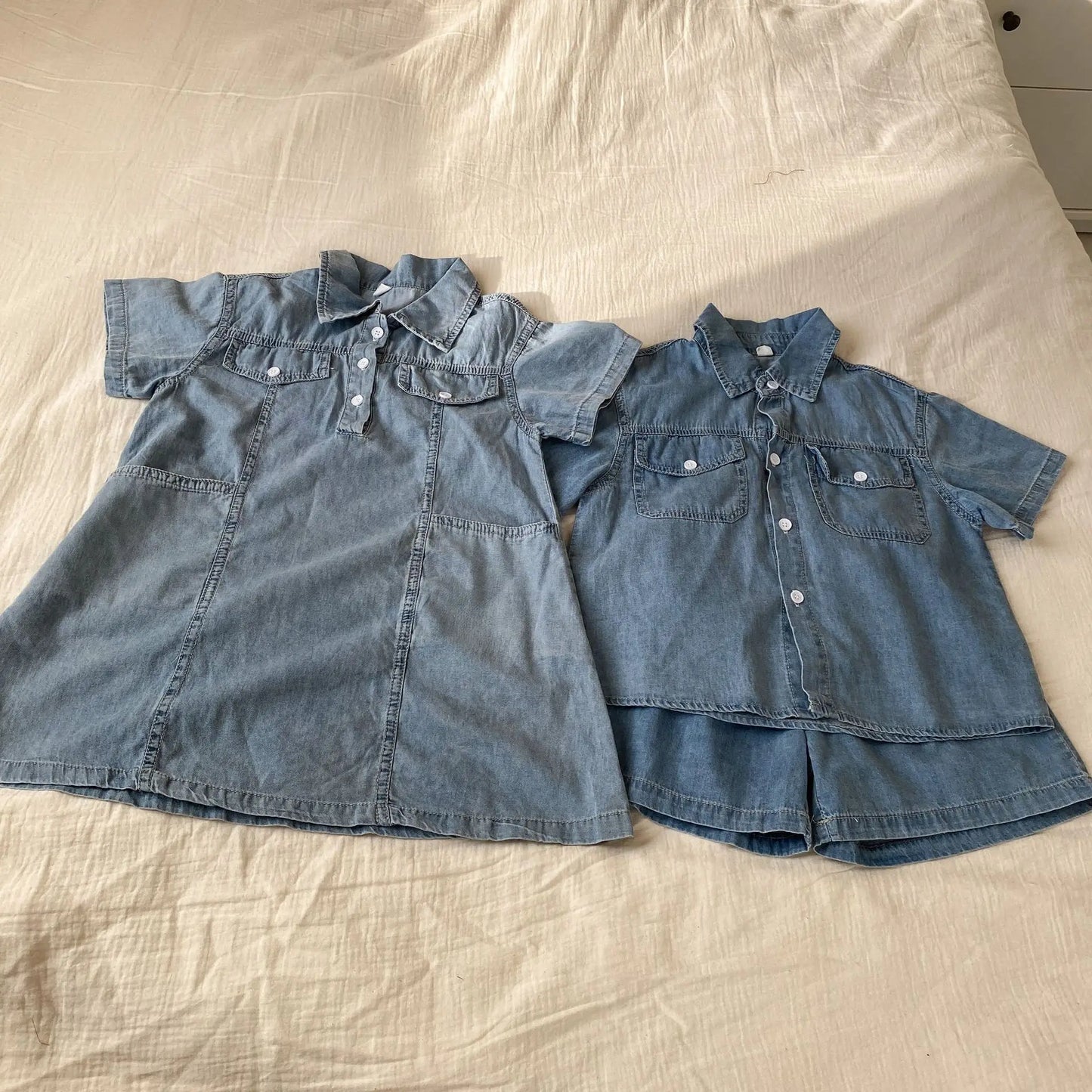 Roupas infantis 2025 verão novo terno jeans para menino ou vestido de menina casual roupas para irmão e irmã
